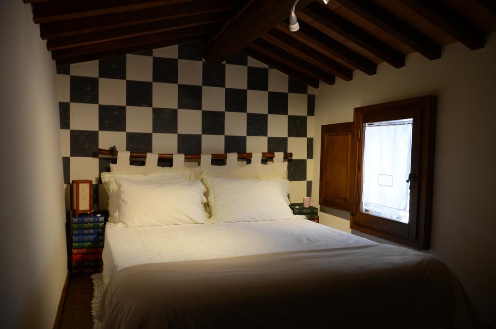 Apartamento Il Borghetto Di Carra Talla Exterior foto
