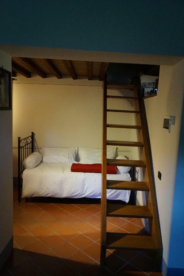 Apartamento Il Borghetto Di Carra Talla Exterior foto